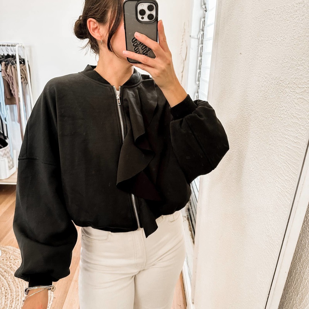 Excellent Condition Few Moda Ruffle Black Bomber Jacket - Size Small - Picture 4 of 13